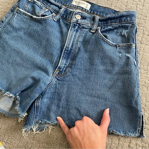 ABERCROMBIE curve love denim short - Picture 9 of 9